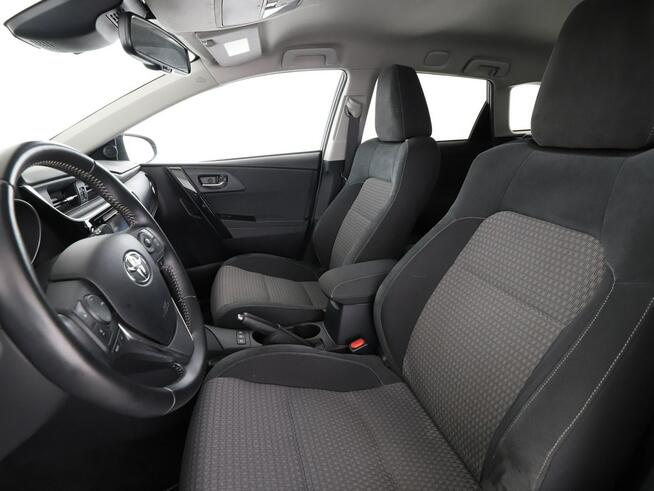 Toyota Auris navi grzane fotele kamera automat HEV BiLED tempomat