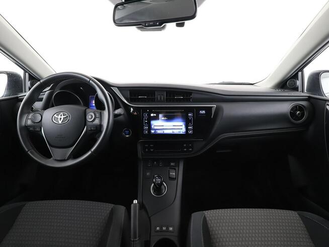 Toyota Auris navi grzane fotele kamera automat HEV BiLED tempomat