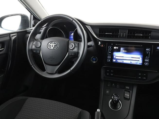 Toyota Auris navi grzane fotele kamera automat HEV BiLED tempomat