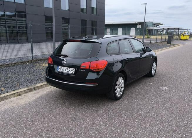Opel Astra J 1.6CDTi Ecoflex 2015r Klima Tempomat Czujniki Parkowania ISOFIX