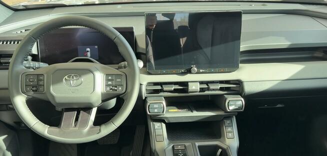Toyota RAV-4 NOWY MODEL Style, rabat: 23 859 zł, Dostępne różne wersje i kolory !