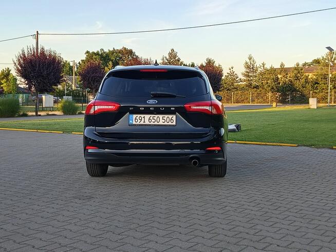 Ford Focus Wygodne kombi, niskie spalanie, elektryczna klapa