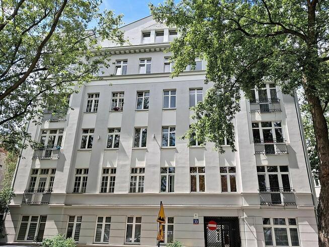 Przestronne mieszkanie w odnowionej kamienicy- ul. Wierzbowa