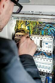 Elektryk, Electrician, Pomocnik elektryka - Dania (m/k/n)