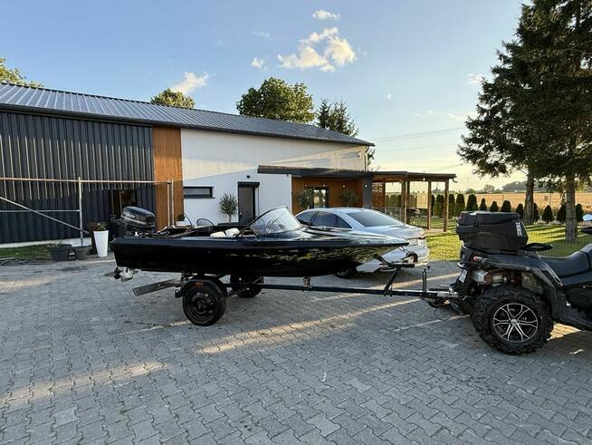 Motorówka łódź przyczepka