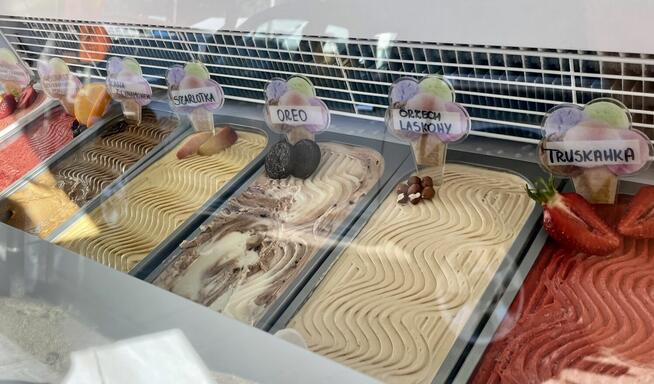 Przyczepa gastronomiczna do lodów, mobilna lodziarnia, food