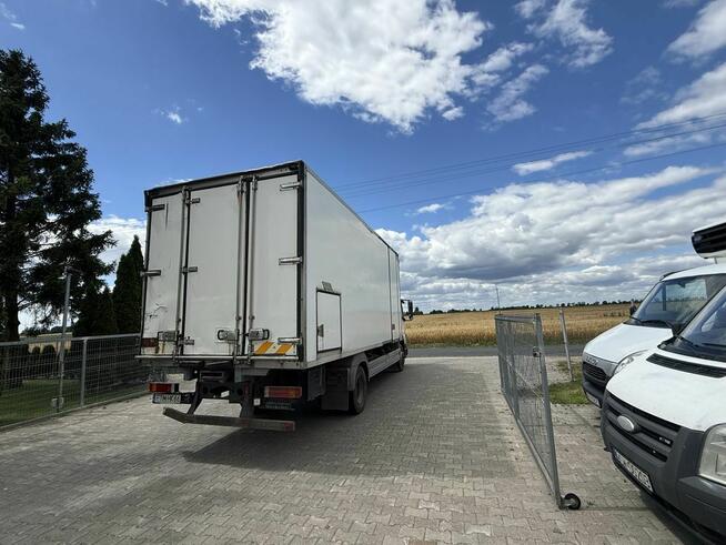 Mercedes Atego 1318 sypialnia Mroznia Carrier