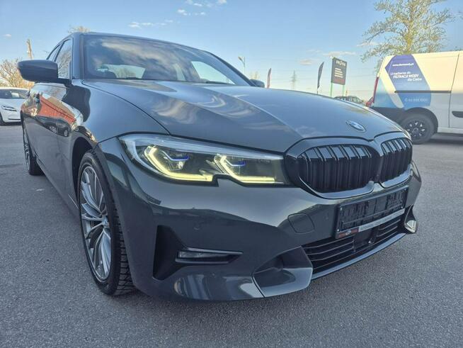 BMW 320 190KM Automat Sedan Luxury Line Full Opcja