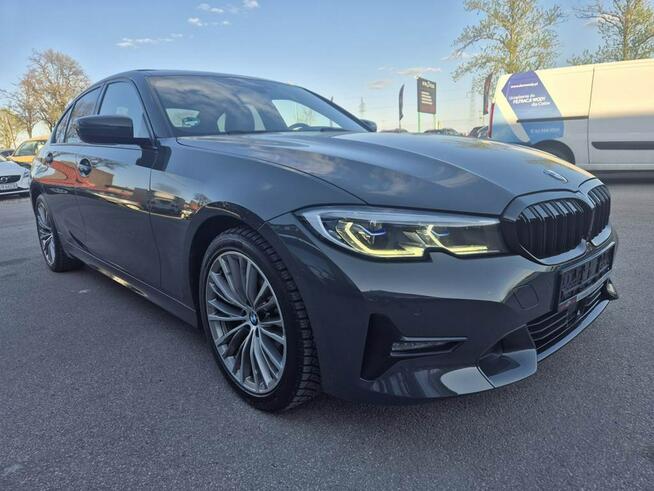 BMW 320 190KM Automat Sedan Luxury Line Full Opcja