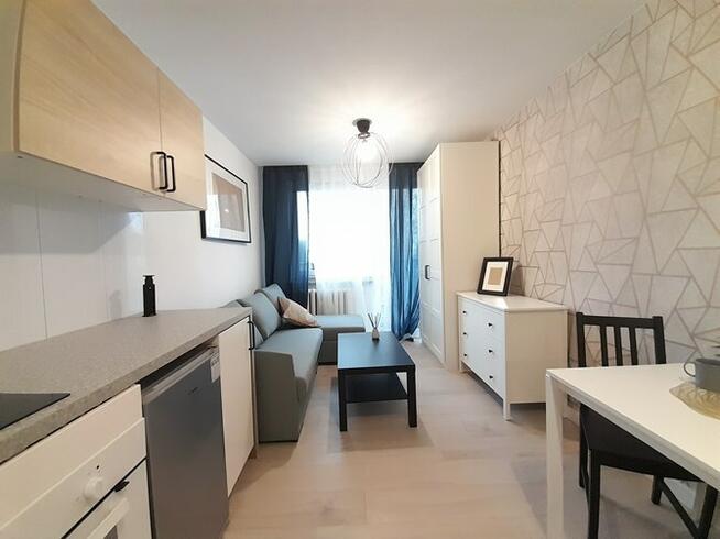 2 pokoje, balkon - Ziołowa 43A, obok GCM