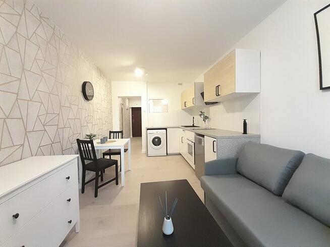 2 pokoje, balkon - Ziołowa 43A, obok GCM
