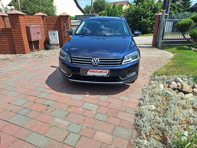 Volkswagen Passat Klimatronik Nawigacja Ledy Parktronik Serwisowany Bezwypadkowy