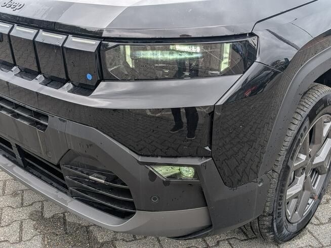 Jeep Compass FIRST EDITION e-Hybrid DCT 145KM/ dach panoramiczny