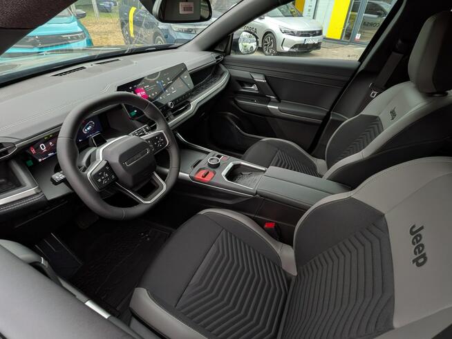 Jeep Compass FIRST EDITION e-Hybrid DCT 145KM/ dach panoramiczny