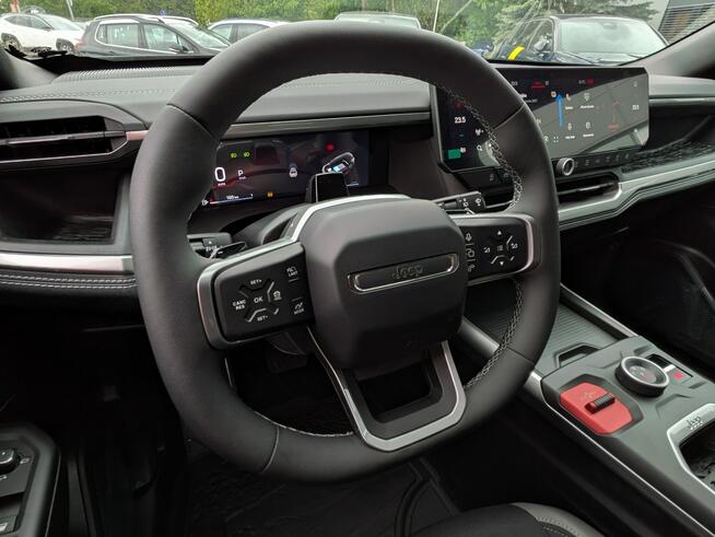 Jeep Compass FIRST EDITION e-Hybrid DCT 145KM/ dach panoramiczny