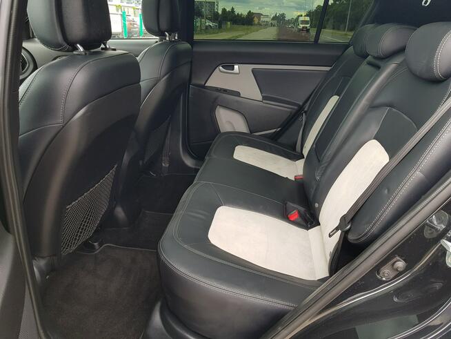 Kia Sportage 2,0CRDi Automat 4x4 Klimatronik Navi Panorama Zarejestrowany Gwarancja