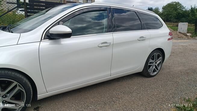 Peugeot 308 SW Biała Perła
