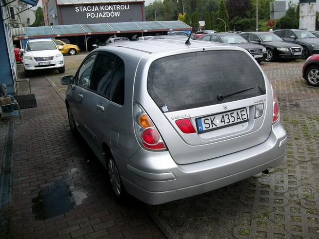 Suzuki Liana Do miasta i na trasę