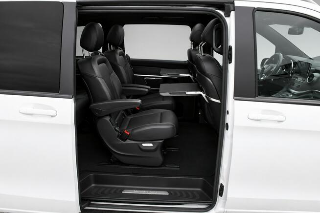 Mercedes V 250 AMG Exclusive Night 4x4 Panorama Lodówka Hak SalonPL Burmester