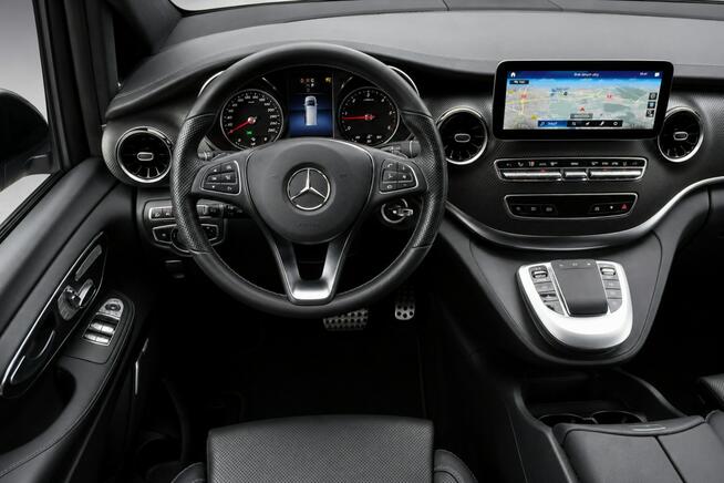 Mercedes V 250 AMG Exclusive Night 4x4 Panorama Lodówka Hak SalonPL Burmester
