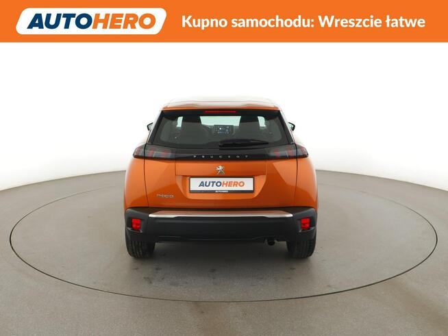 Peugeot 2008 PDC tempomat LED