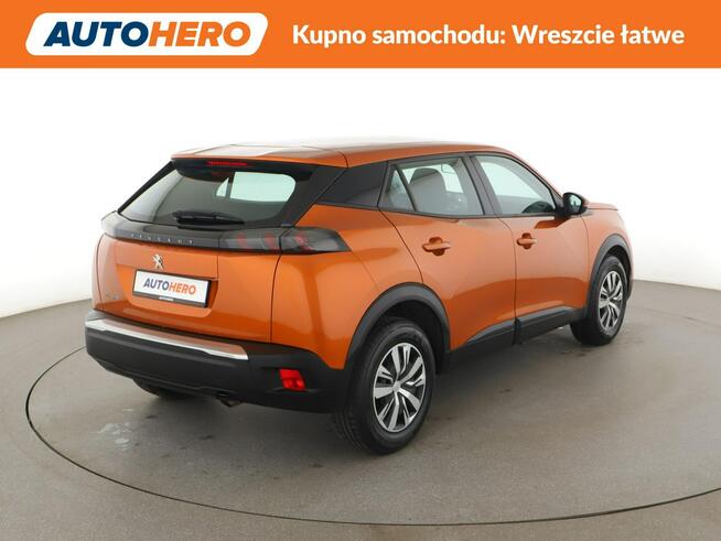 Peugeot 2008 PDC tempomat LED