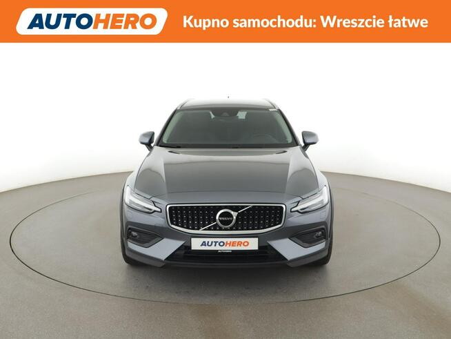 Volvo V60 Cross Country 4x4 automat skóra full LED navi Harman-Kardon grzane fotele czujniki p