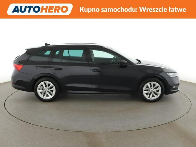 Škoda Octavia 2.0TDI Automat Ambition Klima Nawigacja Tempomat Grzane Fotele PDC LED