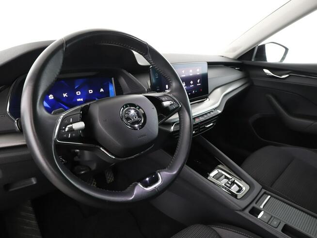 Škoda Octavia 2.0TDI Automat Ambition Klima Nawigacja Tempomat Grzane Fotele PDC LED
