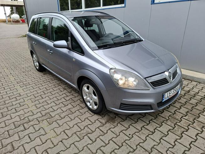 Opel Zafira 7 osobowy Po lifcie 1.9 diesel ważne opłaty
