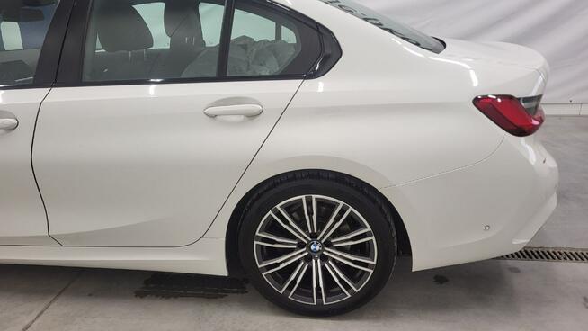 BMW 320 d xDrive mHEV M Sport sport-aut