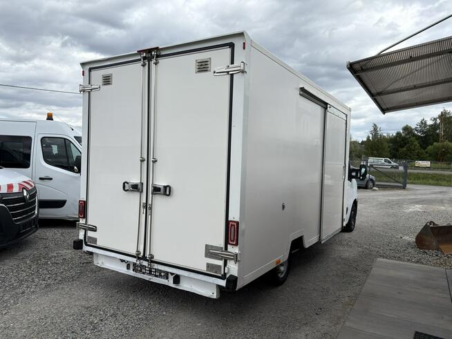 Renault Master kontener niskopodwoziowy niskopodłogowy