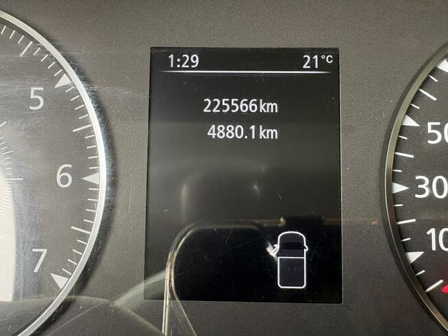 Renault Master kontener niskopodwoziowy niskopodłogowy