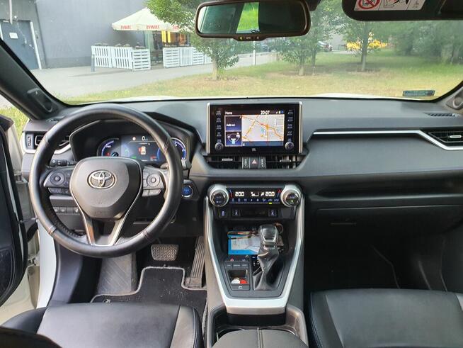 Sprzedam Toyotę Rav4, salon Polska