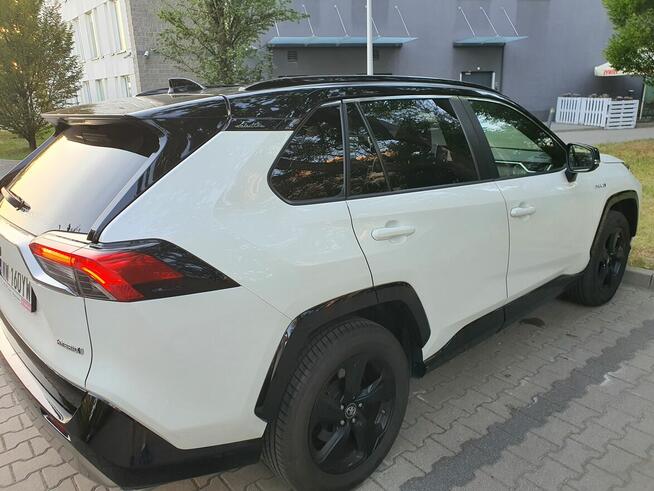 Sprzedam Toyotę Rav4, salon Polska