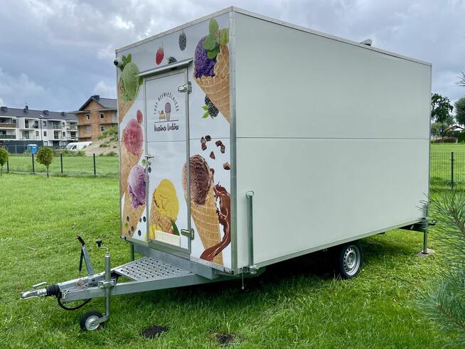 Przyczepa gastronomiczna do lodów, mobilna lodziarnia, food