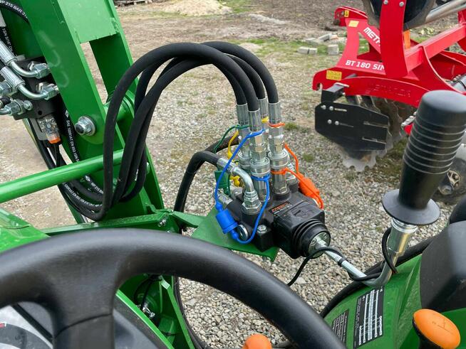 John Deere 3036E 3038 Ładowacz Mini Traktor 4x4 Sadowniczy