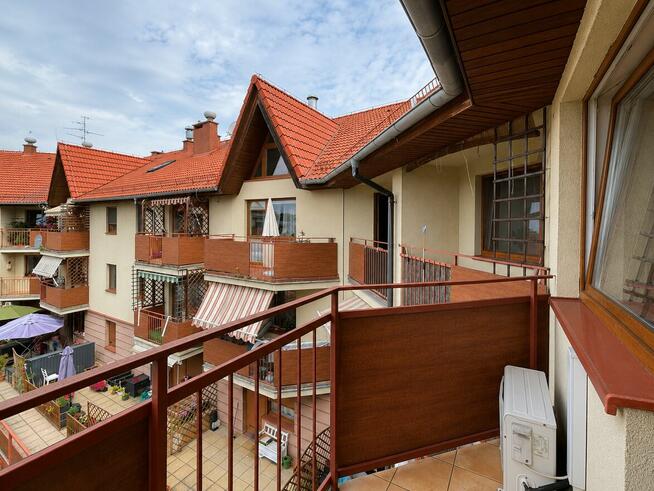 Dwupoziomowe / przestronne 3 pok.+ antresola / parking