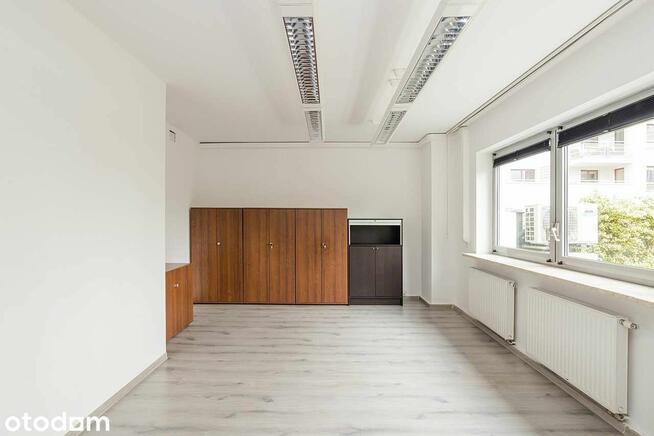 Nowoczesne biuro w Wiślane Ogrody | 40 stanowisk | Patio