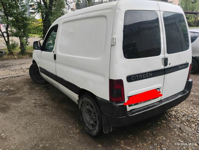 Sprzedam Citroen Berlingo 2003 r 1.9 wolnossący