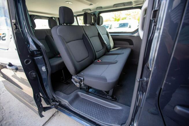 Renault Trafic L2H1 Długi 9 osób 2023r. Stan BDB