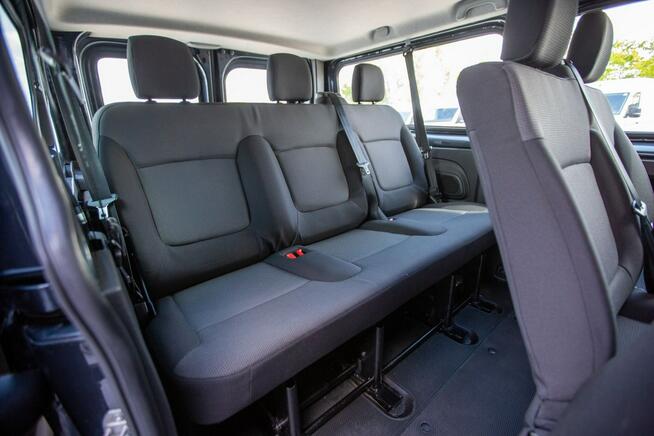 Renault Trafic L2H1 Długi 9 osób 2023r. Stan BDB