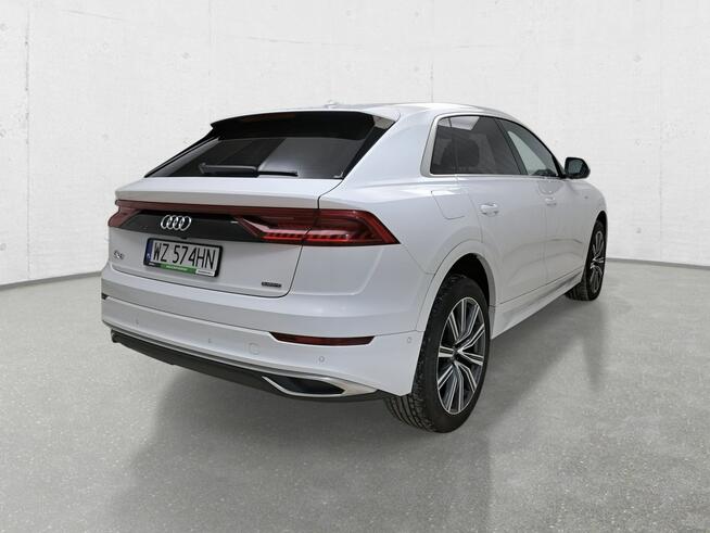 Audi Q8 Poleasingowe.pl BZ
