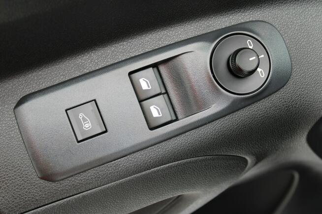 Opel Combo VAN Vat-1 F-vat netto 39 756PLN Salon Polska Gwarancja