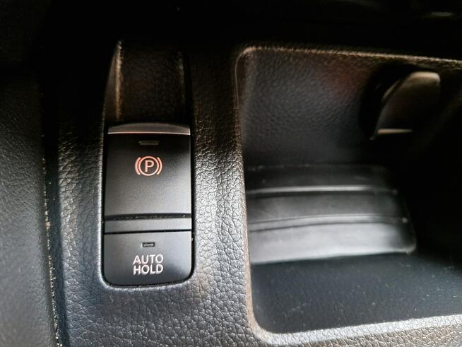 Nissan Qashqai REJ.2018 ! Zobacz opis !! W podanej cenie roczna GWARANCJA !!!