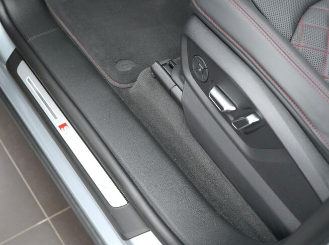 Audi Q8 60TFSIe Noktowizor B&Oadvanced MatrixLed Kamery360 ACC HeadUP Masaż