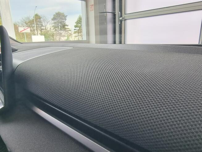 Volkswagen T-Roc Life 1.5 eTSI 150KM automat DSG Pakiet Zimowy obręcze alu 17"