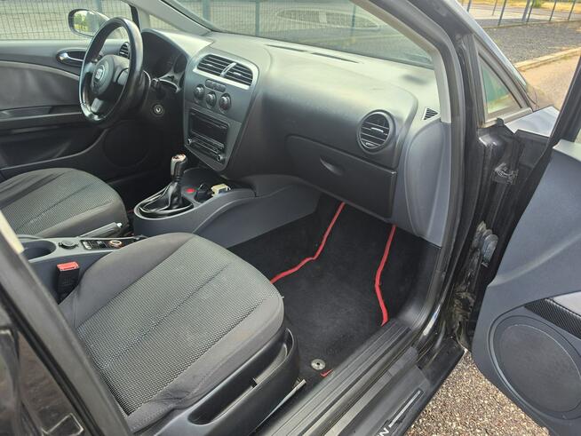 Seat Leon Bardzo Ładny Sprawny 1.6 LPG GAZ do 2032r 2007r Klima Hak Isofixy