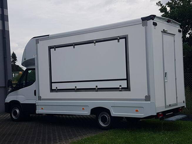 Iveco Daily SKLEP BAR FOODTRUCK KONTENER NISKOPODŁOGOWY 4,44x2,23x2,42 KLIMA