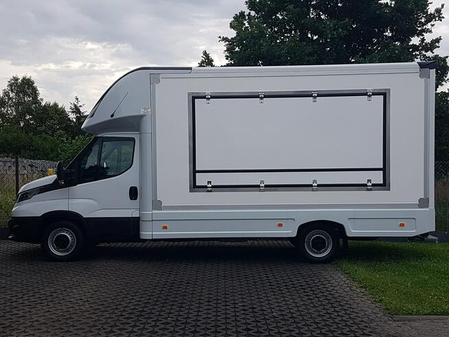 Iveco Daily SKLEP BAR FOODTRUCK KONTENER NISKOPODŁOGOWY 4,44x2,23x2,42 KLIMA